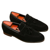 Mocassins elegantes com borla