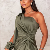Moda Lusitana - Vestido Elegante de Cetim