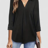 Linnea Everyday V-Neck Top
