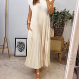 Vestido Simples Plissado Sem Mangas