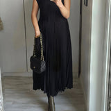 Vestido Simples Plissado Sem Mangas